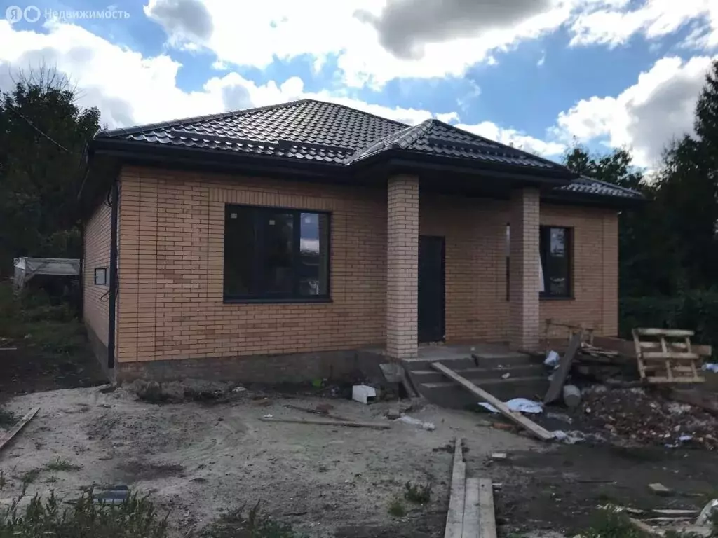 Дом в Аксай, улица Речников (110 м) - Фото 1