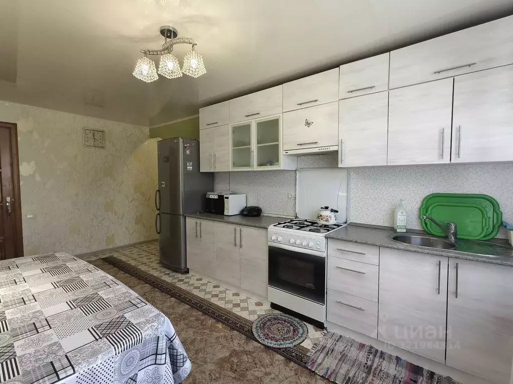 4-к кв. Самарская область, Сызрань Механическая ул., 8 (78.6 м) - Фото 0