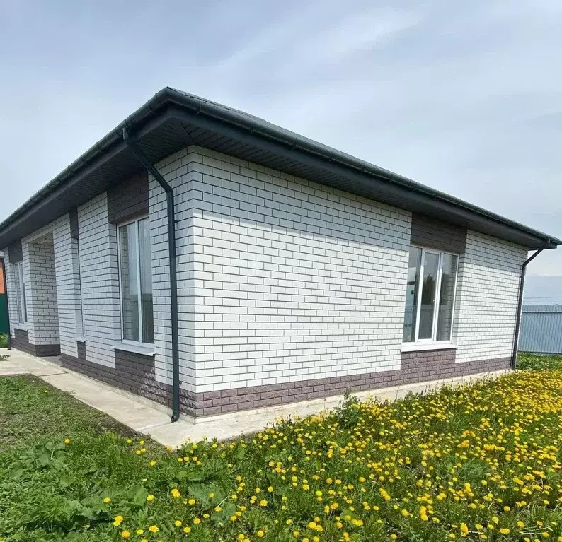 Дом в Тюменская область, Тюменский муниципальный округ, д. Ушакова  ... - Фото 1