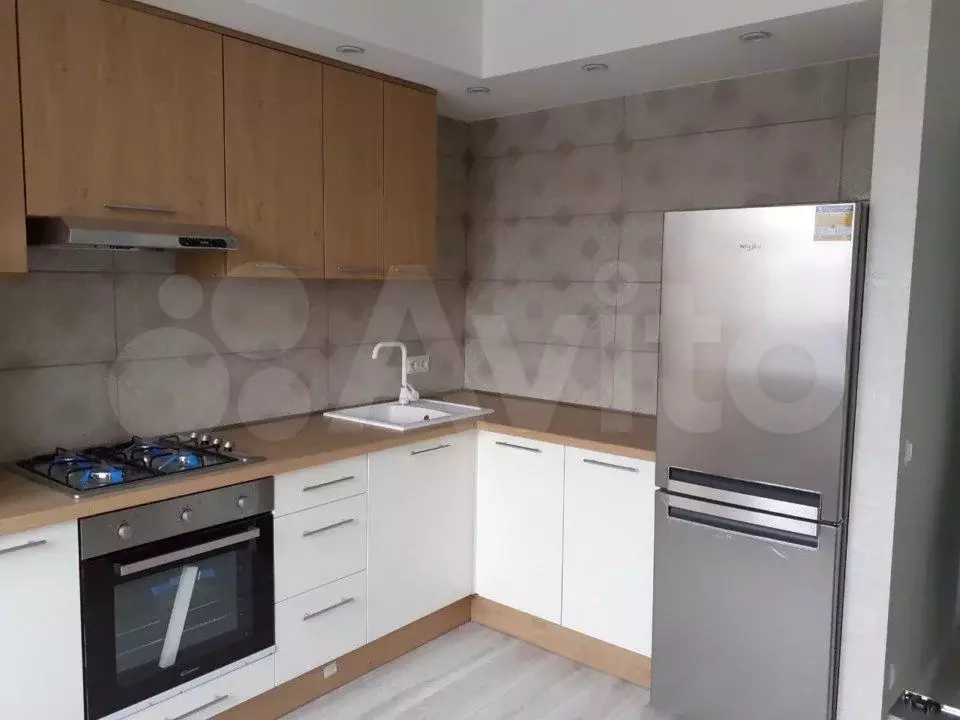 1-к. квартира, 37 м, 2/9 эт. - Фото 1