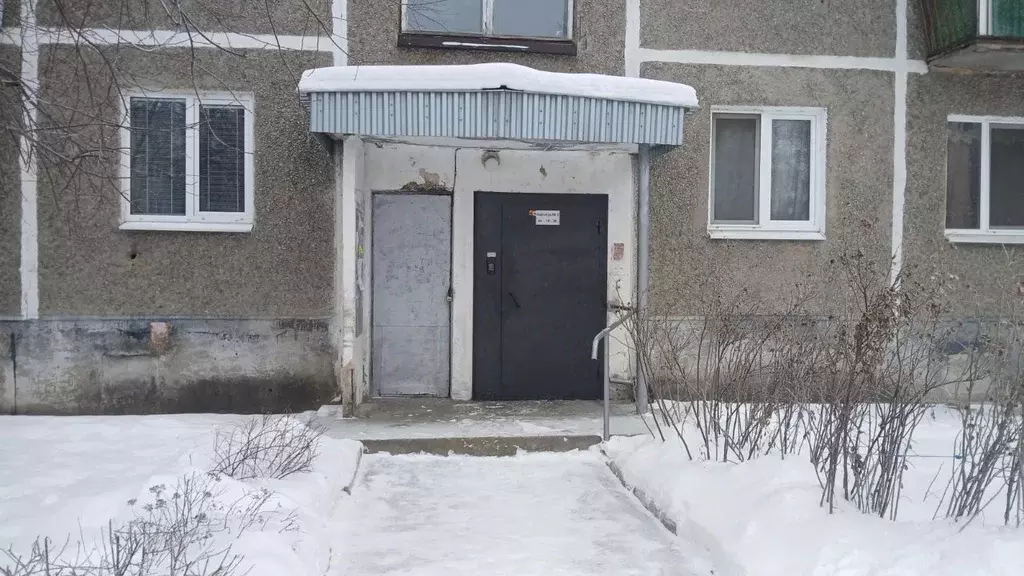 2-к кв. Свердловская область, Полевской ул. Декабристов, 5 (42.8 м) - Фото 2