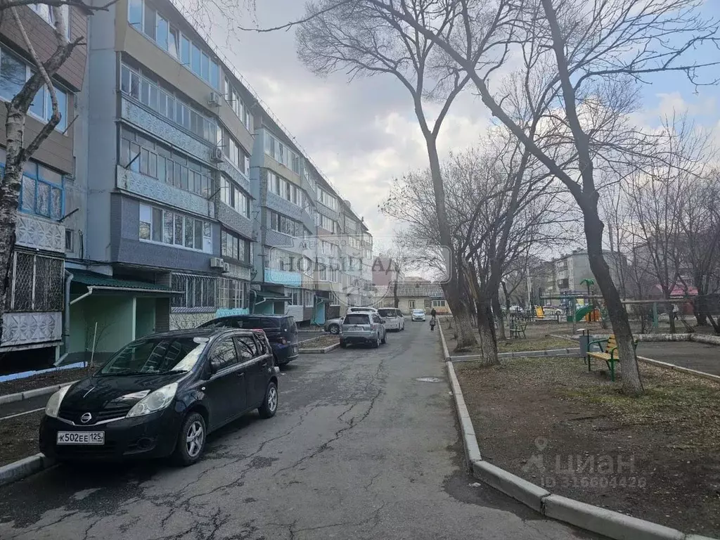 2-к кв. Приморский край, Уссурийск Октябрьская ул., 18 (51.5 м) - Фото 0