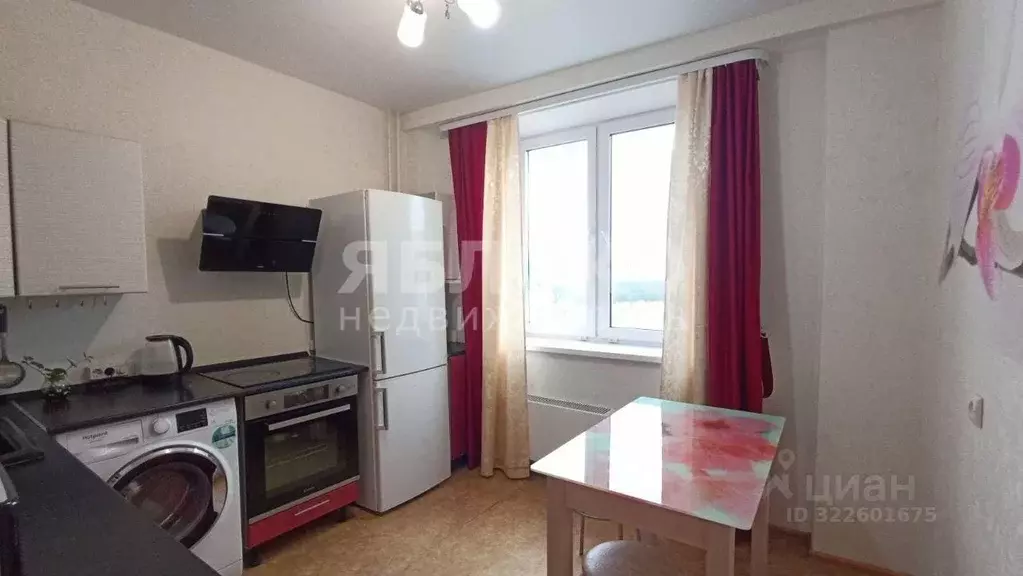 3-к кв. Пермский край, Березники ул. Ивана Дощеникова, 7 (65.6 м) - Фото 2