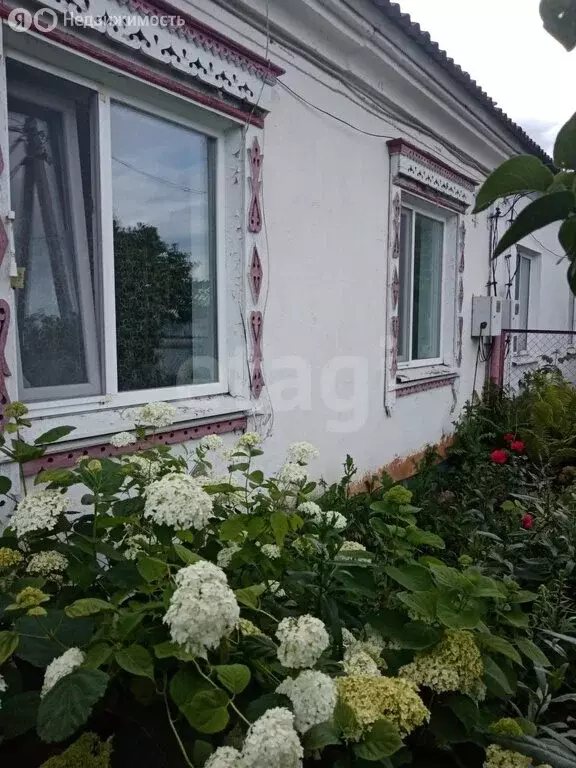 Дом в Белоярский, Октябрьская улица (79.6 м) - Фото 0