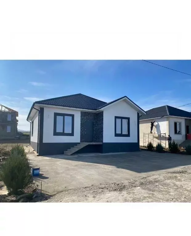 Дом в Краснодарский край, Новороссийск городской округ, Натухаевская ... - Фото 0