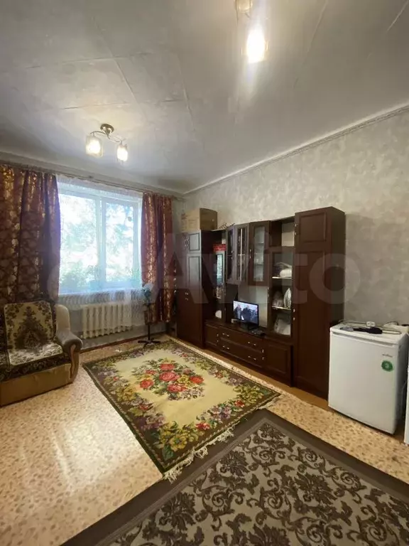 Комната 21,8 м в 9-к., 2/3 эт. - Фото 0