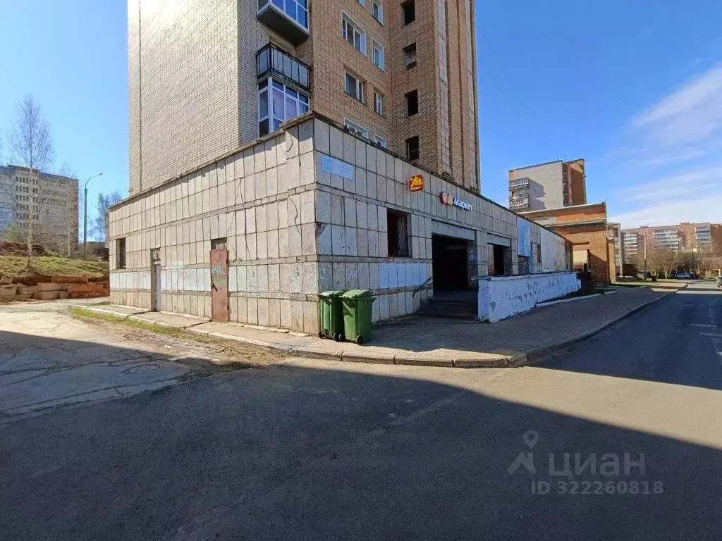 Помещение свободного назначения в Кировская область, Кирово-Чепецк ул. ... - Фото 1