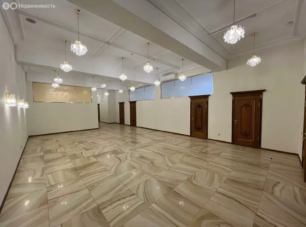 Офис (583 м) - Фото 1