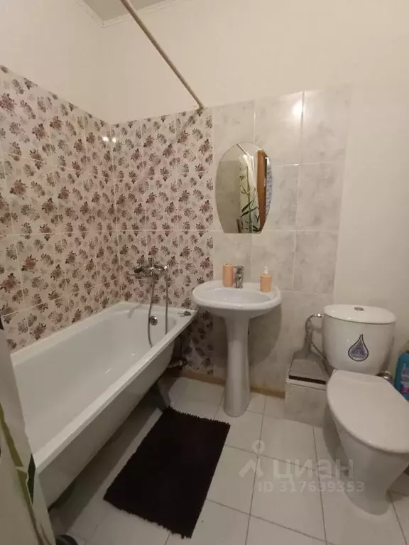 1-к кв. Брянская область, Брянск Спартаковская ул., 125 (50.0 м) - Фото 1