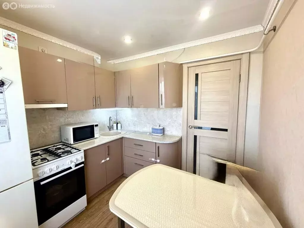 1-комнатная квартира: Салават, улица Калинина, 64 (30.4 м) - Фото 1