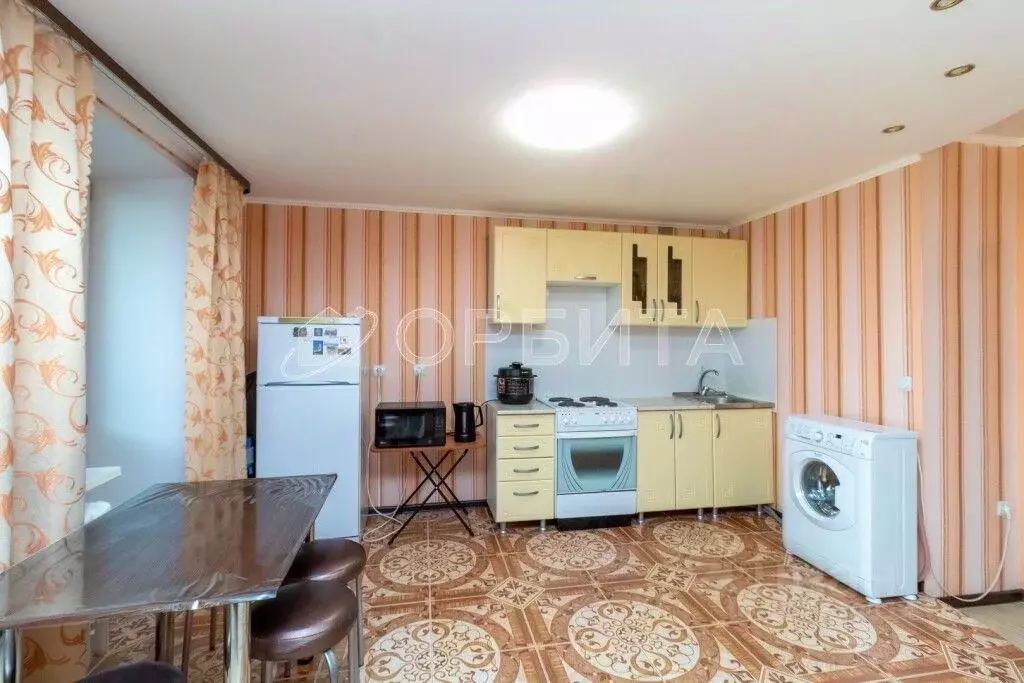 1-к кв. Тюменская область, Тюмень Мелиораторов мкр, ул. Голышева, 5 ... - Фото 1