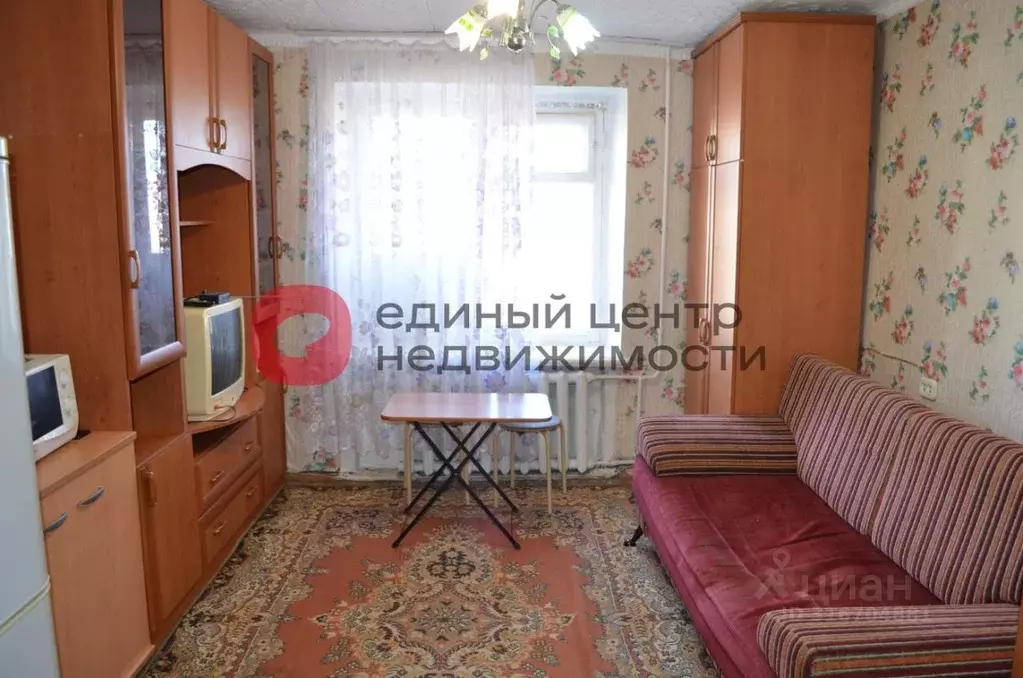 Комната Тюменская область, Тюмень ул. Республики, 212 (13.0 м) - Фото 0