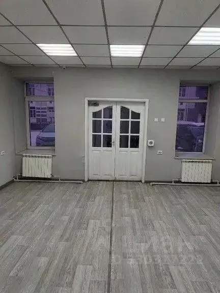 Помещение свободного назначения в Бурятия, Улан-Удэ ул. Кирова, 26А ... - Фото 1