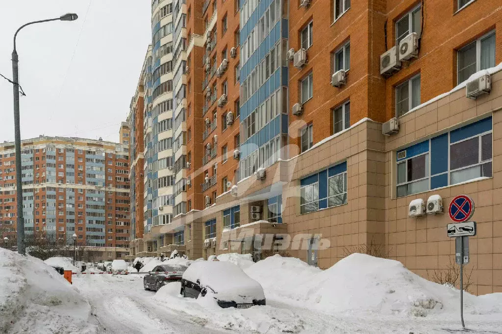 Продается 1-комнатная квартира - Фото 1