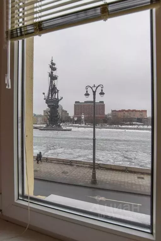 Комната Москва Пречистенская наб., 15С1 (6.0 м) - Фото 1