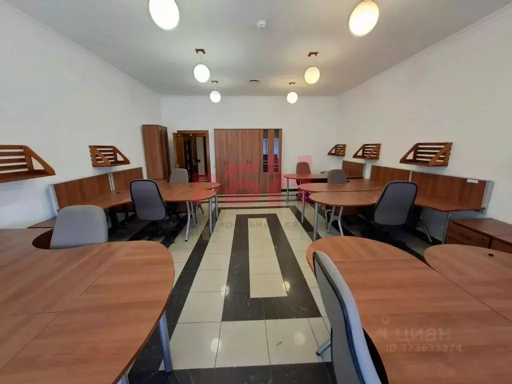 Офис в Самарская область, Самара просп. Кирова, 41А (5000 м) - Фото 1