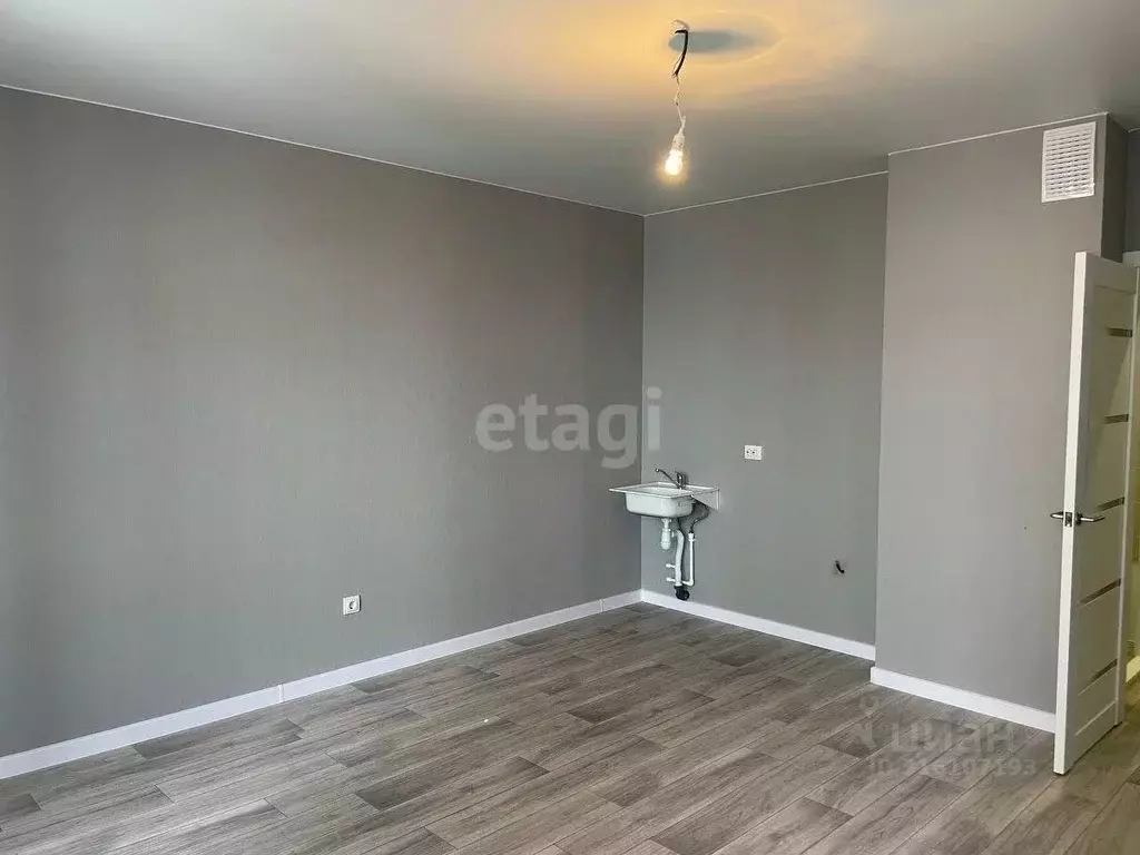 Студия Пермский край, Пермь ул. Космонавта Леонова, 41к2 (29.4 м) - Фото 1