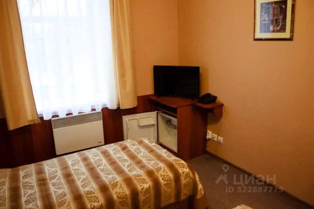 Комната Псковская область, Псков Детская ул., 1Б - Фото 2