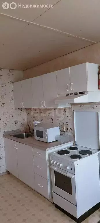 3-комнатная квартира: Якутск, микрорайон Борисовка-1, 58 (39.9 м) - Фото 0