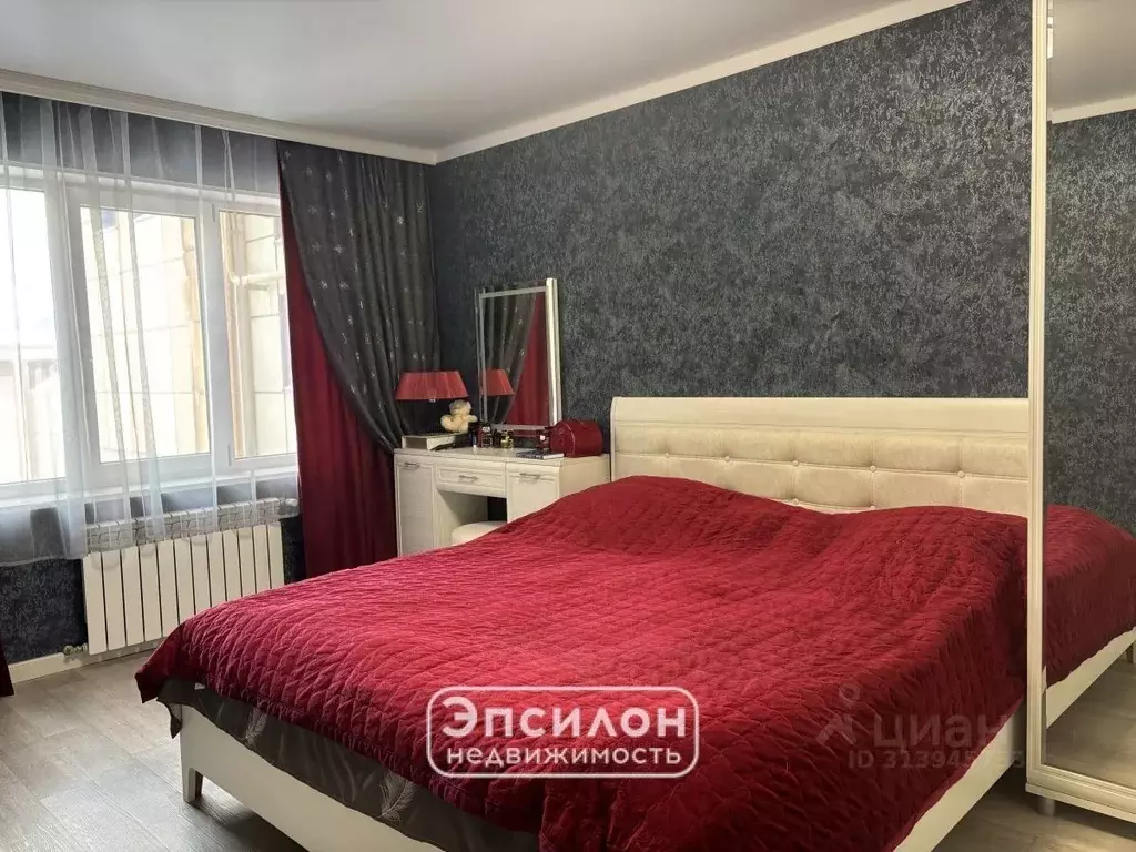 3-к кв. Курская область, Курск ул. Бойцов 9-й Дивизии, 195 (75.9 м) - Фото 0