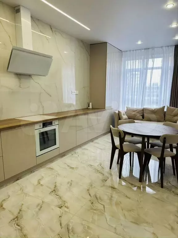 1-к. квартира, 49 м, 4/7 эт. - Фото 0