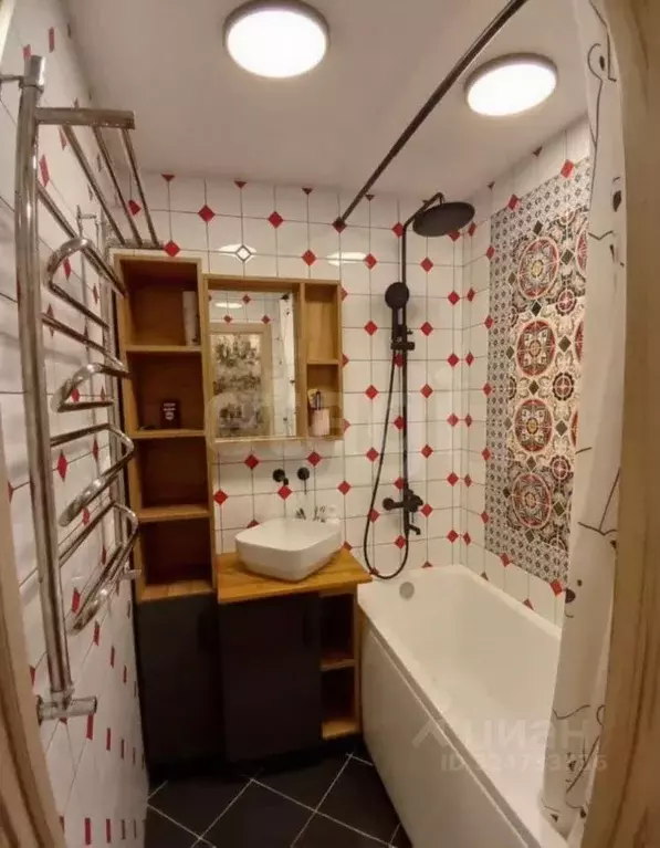 2-к кв. Свердловская область, Нижний Тагил Гвардейская ул., 47 (42.3 ... - Фото 2