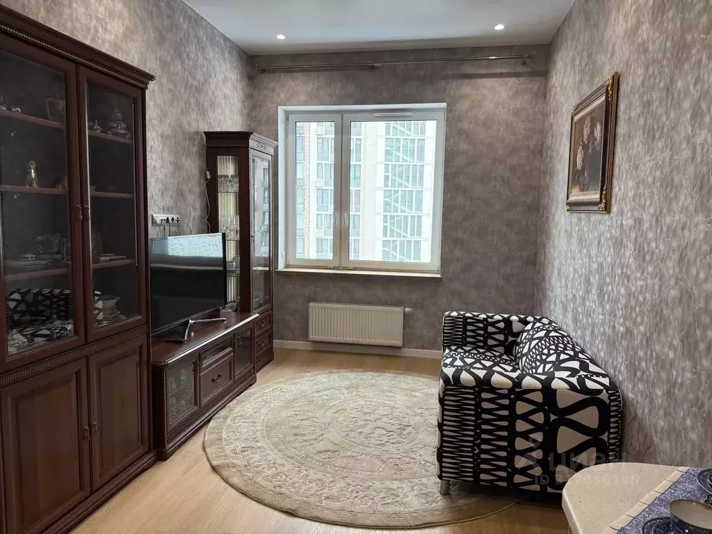2-к кв. Москва Староалексеевская ул., 5А (50.0 м) - Фото 0