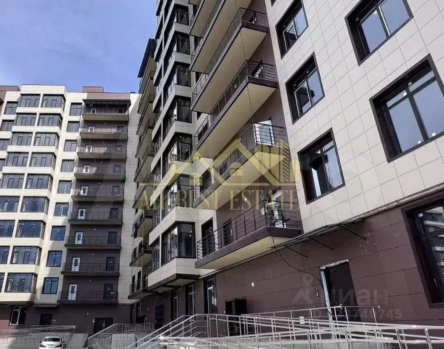 2-к кв. Северная Осетия, Владикавказ ул. Тогоева, 22 (98.0 м) - Фото 0