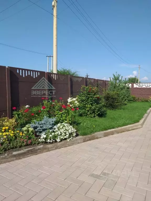 Дом в Хакасия, Черногорск ул. Чернышова (167 м) - Фото 1