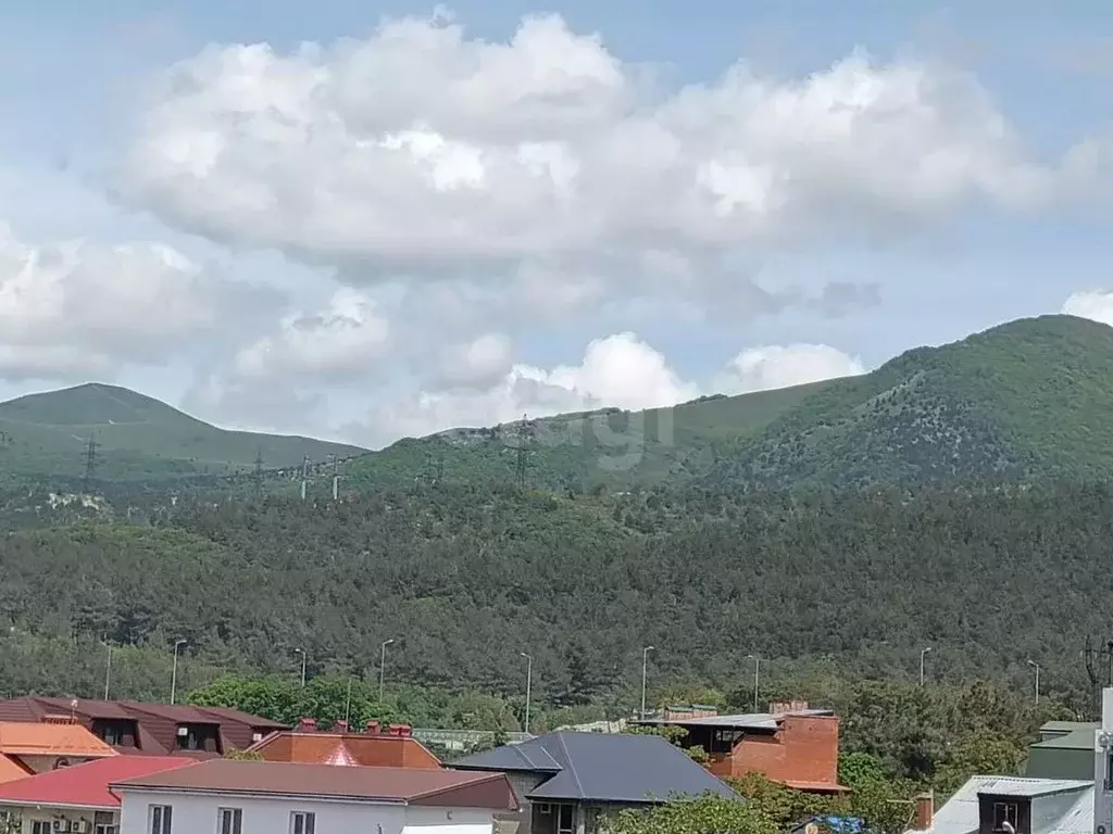 3-к кв. Краснодарский край, Геленджик городской округ, с. Кабардинка ... - Фото 1