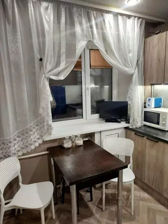 3-к кв. Саратовская область, Саратов Высокая ул., 6 (54.0 м) - Фото 1