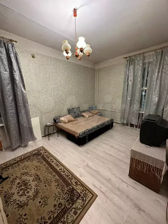 Комната 18 м в 3-к, 1/4 эт. - Фото 0