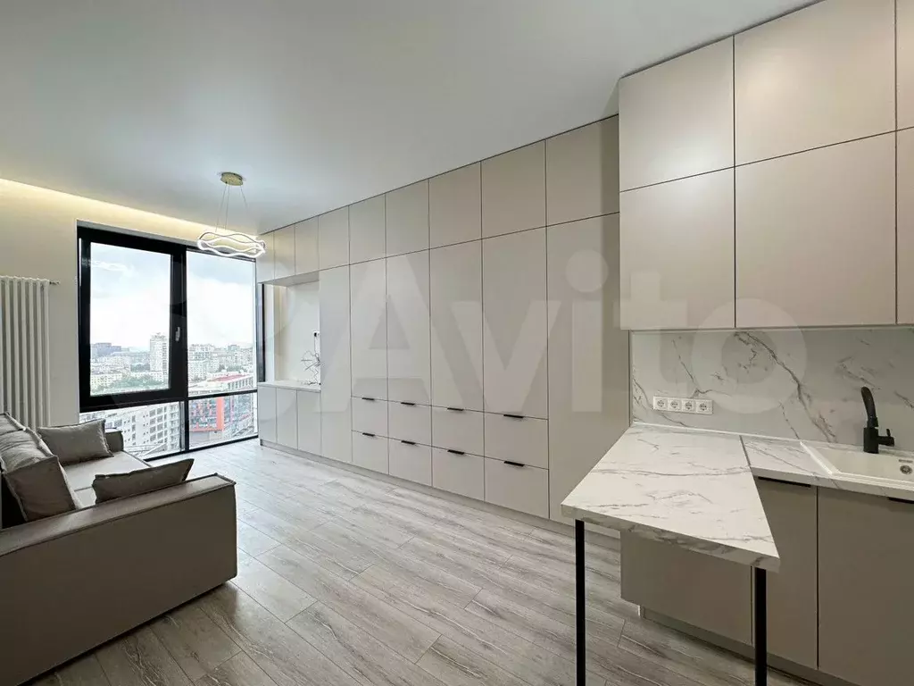 Квартира-студия, 27 м, 18/35 эт. - Фото 0