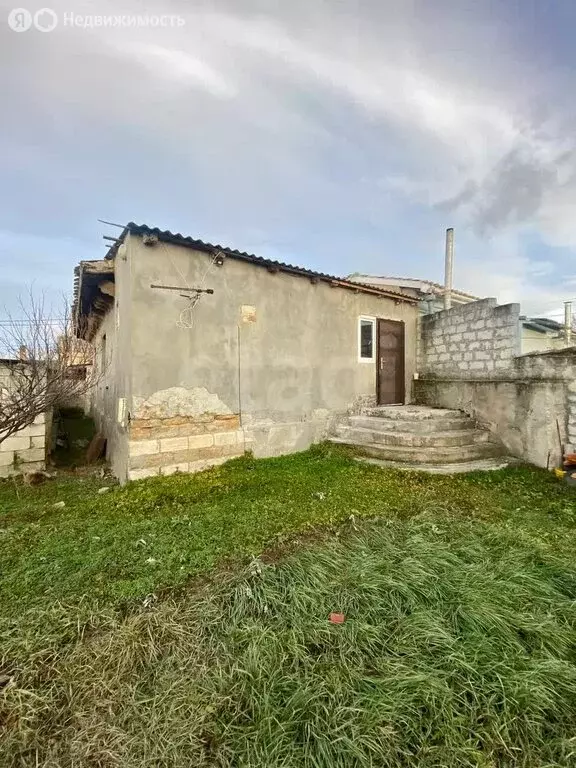 Дом в Белогорск, Перекопская улица (199 м) - Фото 1