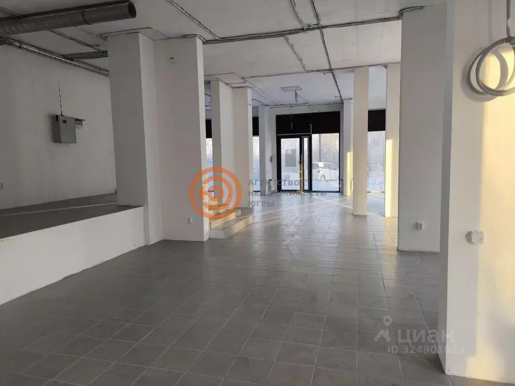 Помещение свободного назначения в Тюменская область, Тюмень ДОК мкр, ... - Фото 2