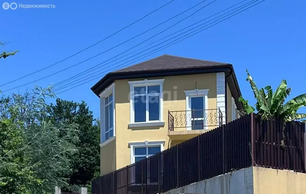 Дом в село Орёл-Изумруд, Банановая улица (120 м) - Фото 0