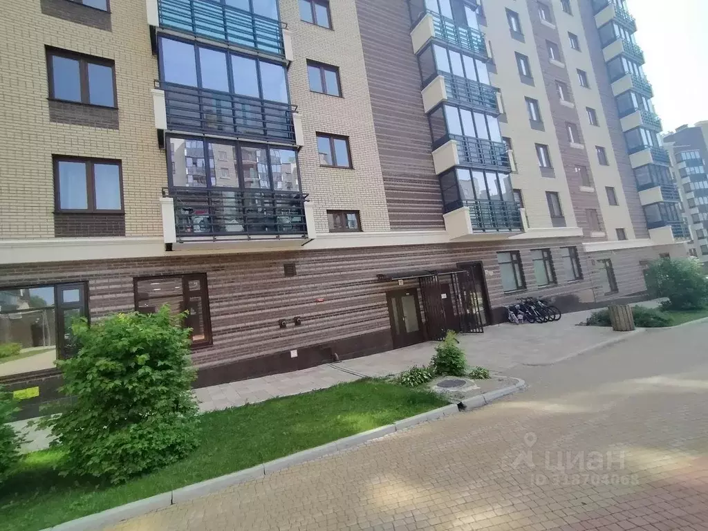 2-к кв. Красноярский край, Красноярск ул. Академгородок, 66 (65.3 м) - Фото 0