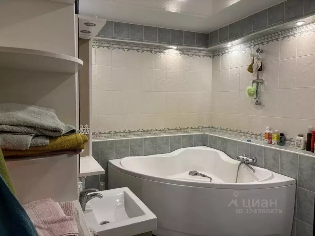 4-к кв. Орловская область, Орел Новосильская ул., 12 (161.3 м) - Фото 2