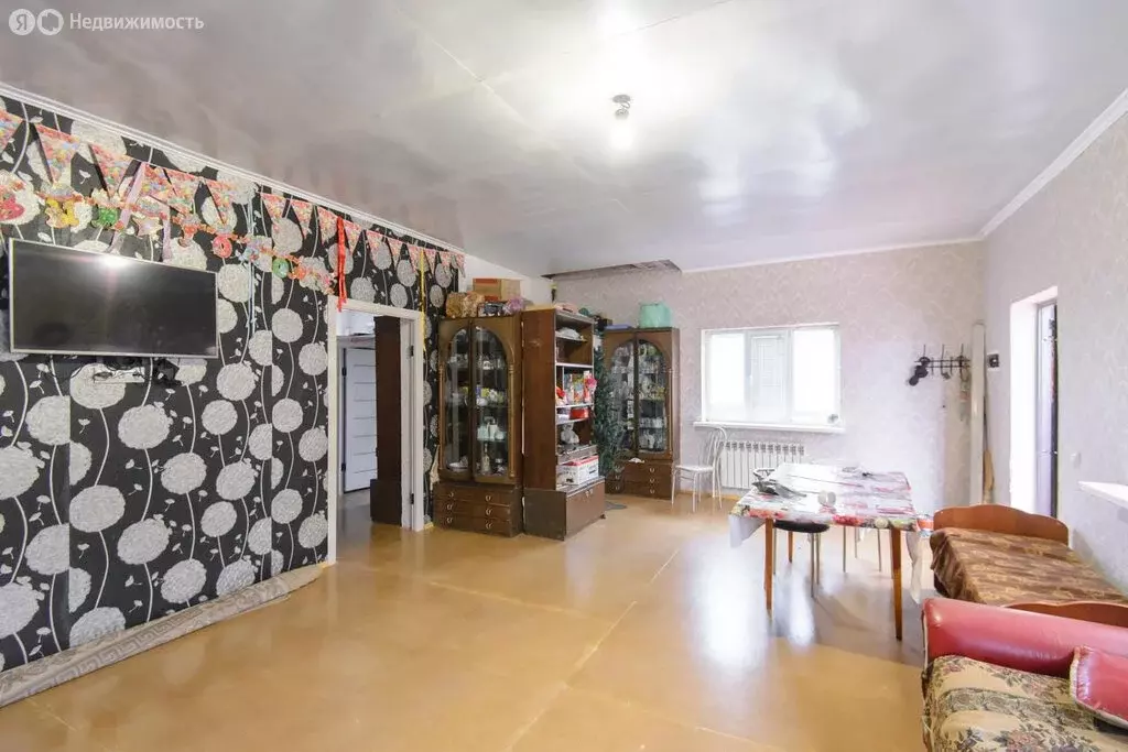 Дом в Батайск, улица Иноземцева, 48 (100 м) - Фото 1