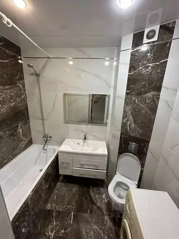 2-к кв. Дагестан, Махачкала ул. Гайдара Гаджиева, 5к2 (56.0 м) - Фото 1