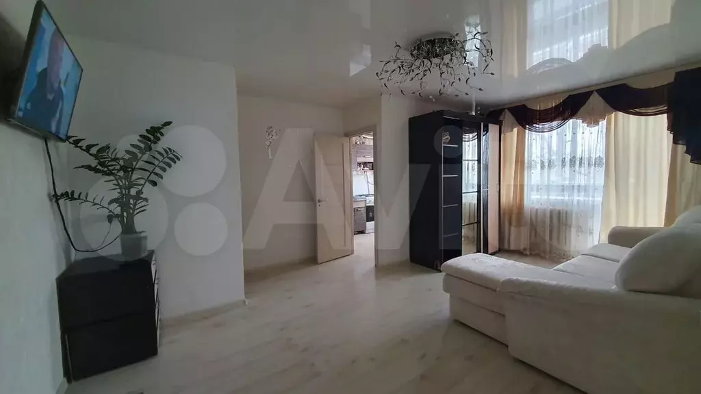 3-к. квартира, 56 м, 3/4 эт. - Фото 0