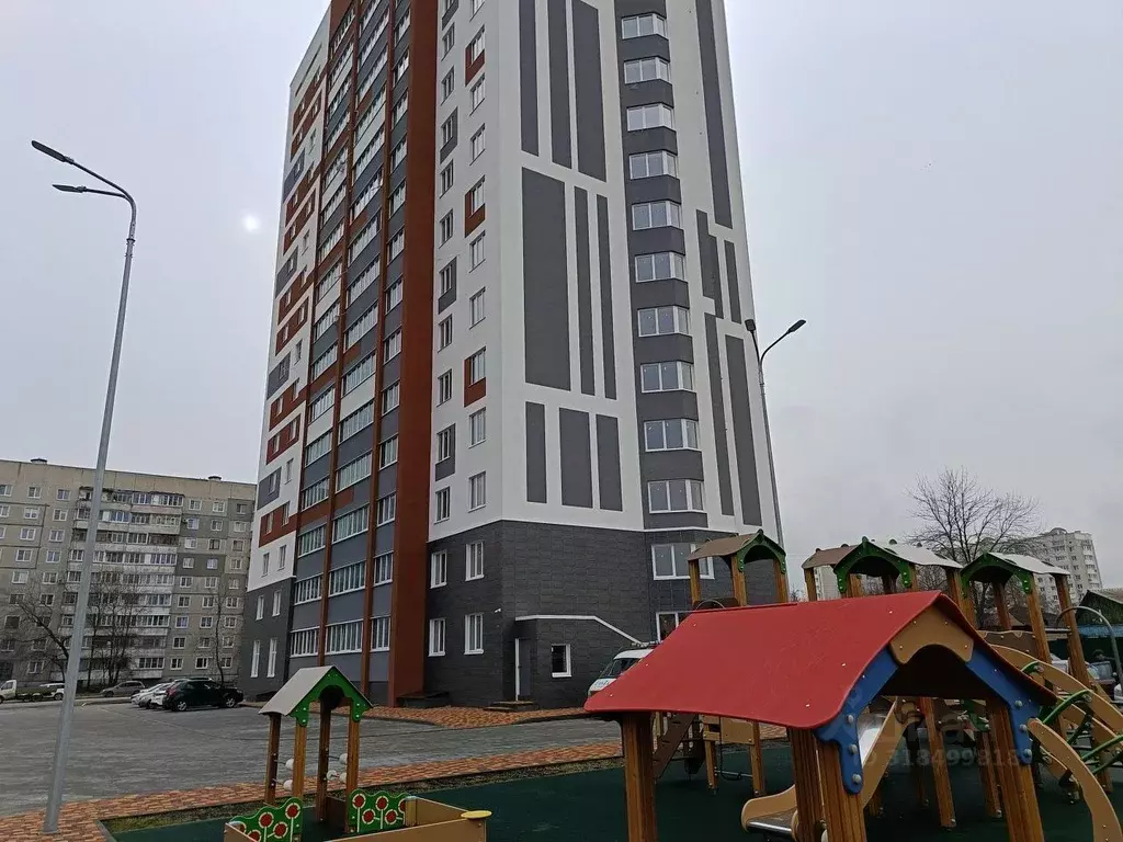 2-к кв. Тамбовская область, Тамбов Мичуринская ул., 25 (70.0 м) - Фото 0