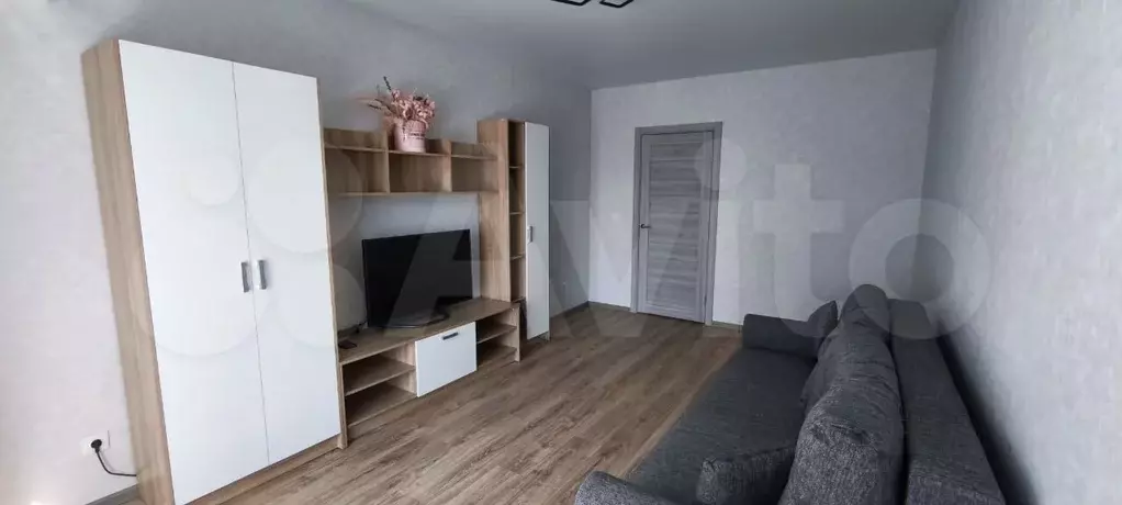 2-к. квартира, 60 м, 15/22 эт. - Фото 0