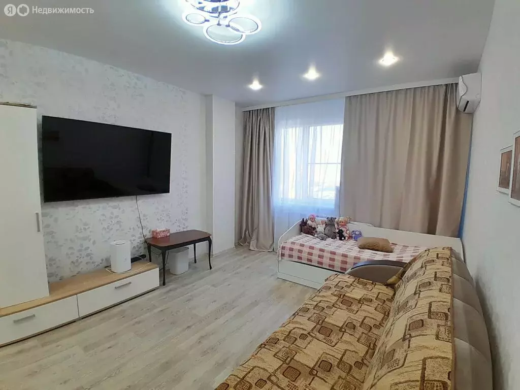 1-комнатная квартира: Батайск, улица Ушинского, 3 (39 м) - Фото 1