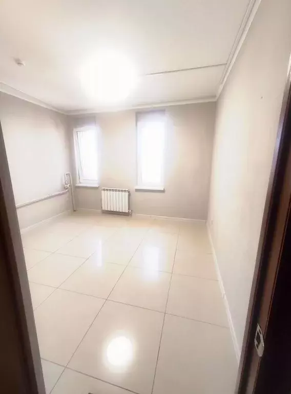 Помещение свободного назначения в Краснодарский край, Сочи ул. ... - Фото 1