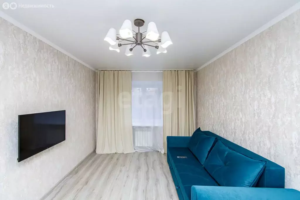 1-комнатная квартира: Тюмень, улица Достоевского, 18 (38.8 м) - Фото 1