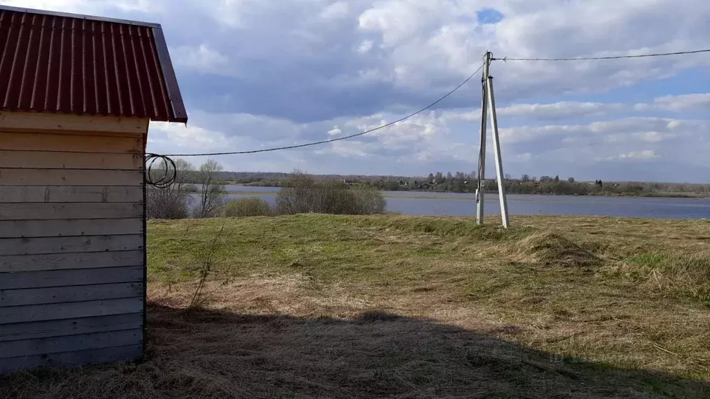 Дом в Новгородская область, Чудовский район, Трегубовское с/пос, пос. ... - Фото 1