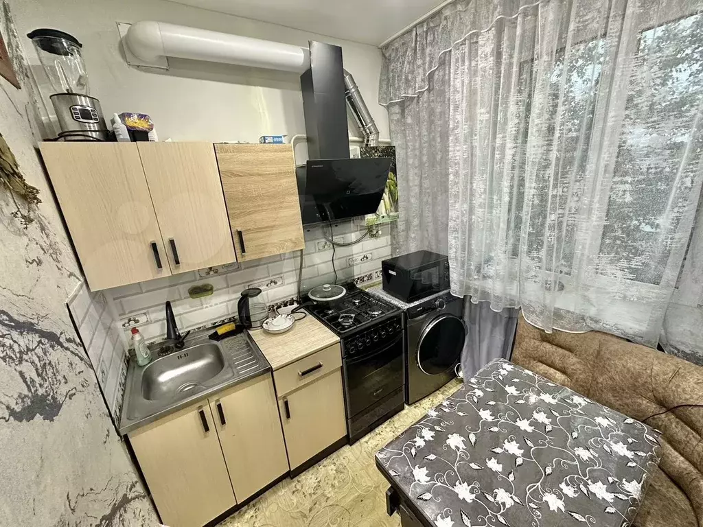 1-к. квартира, 30 м, 3/3 эт. - Фото 0