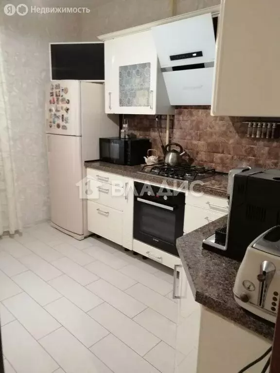 2-комнатная квартира: Лосино-Петровский, Нагорная улица, 5 (56.6 м) - Фото 1