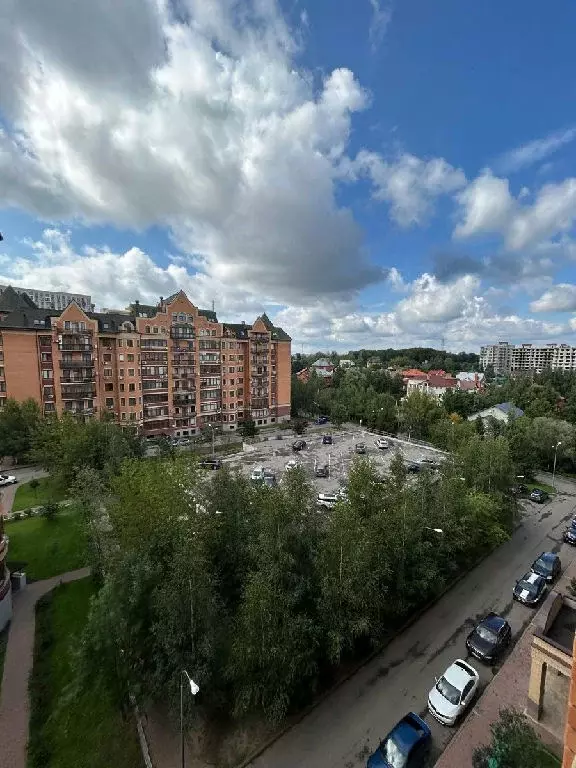 Продается 3-комнатная квартира - Фото 2